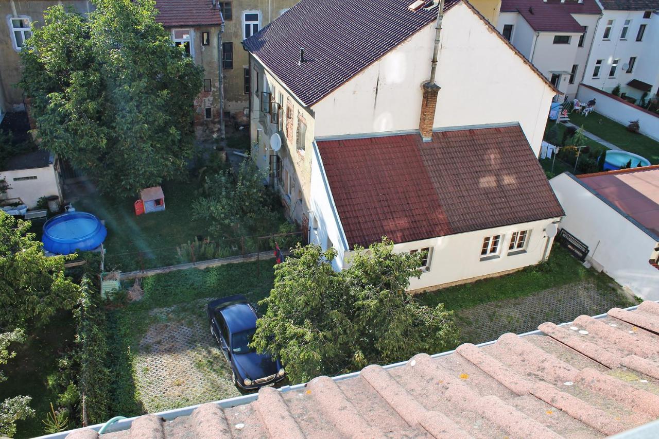 דירות צ'סקה בודיוביצה Attic With Parking, Near The Center Of Cb - 110M2 מראה חיצוני תמונה